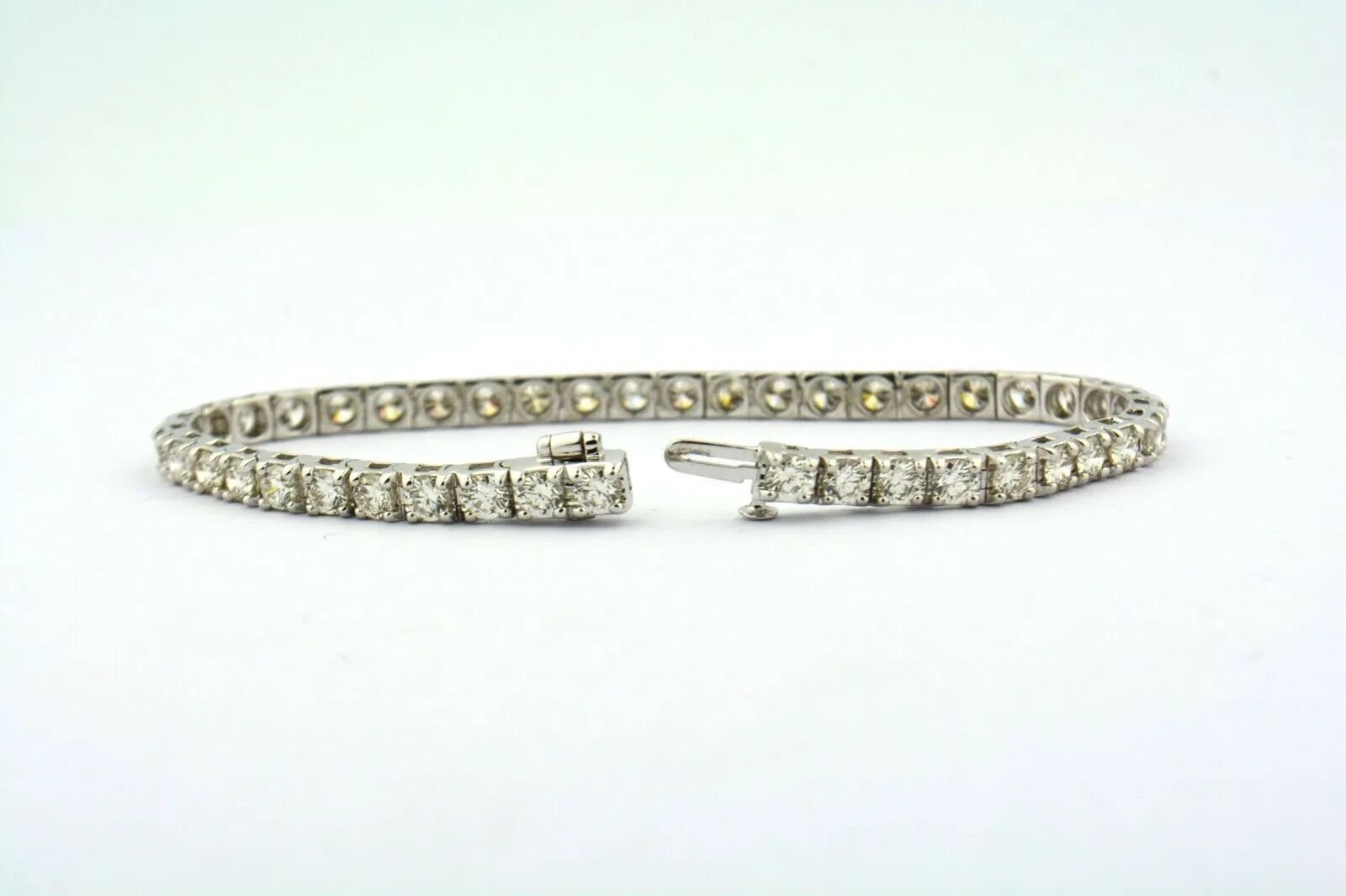 14KW 7CTTW 43 Round Diamond Tennis Bracelet VS1-SI1 G-H 4MM Wide Designer: UNeek