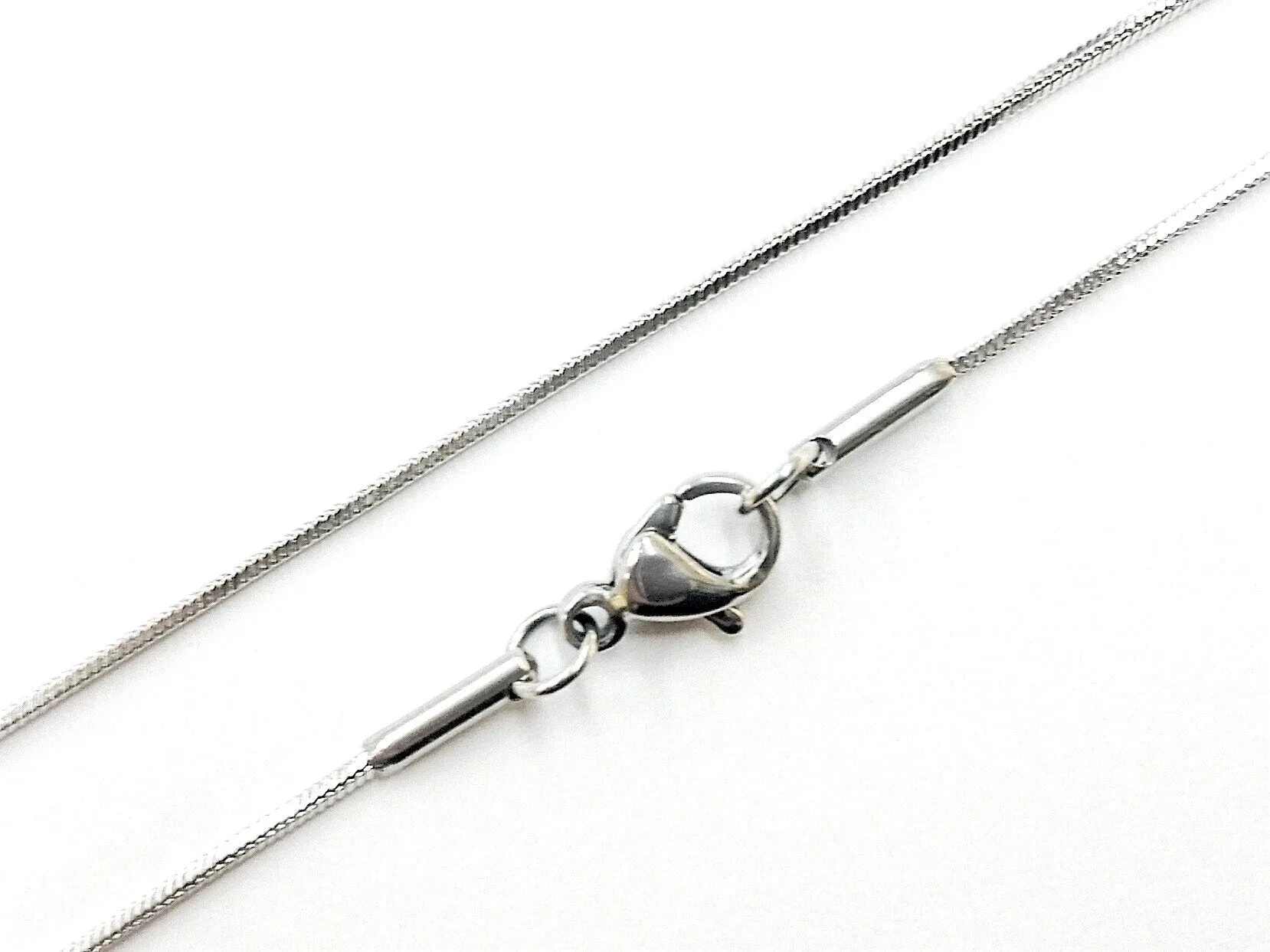 16" Stainless Steel Necklace, 0.9mm Square Snake Chain | 16“ 不鏽鋼項鏈 0.9mm方形蛇骨鏈