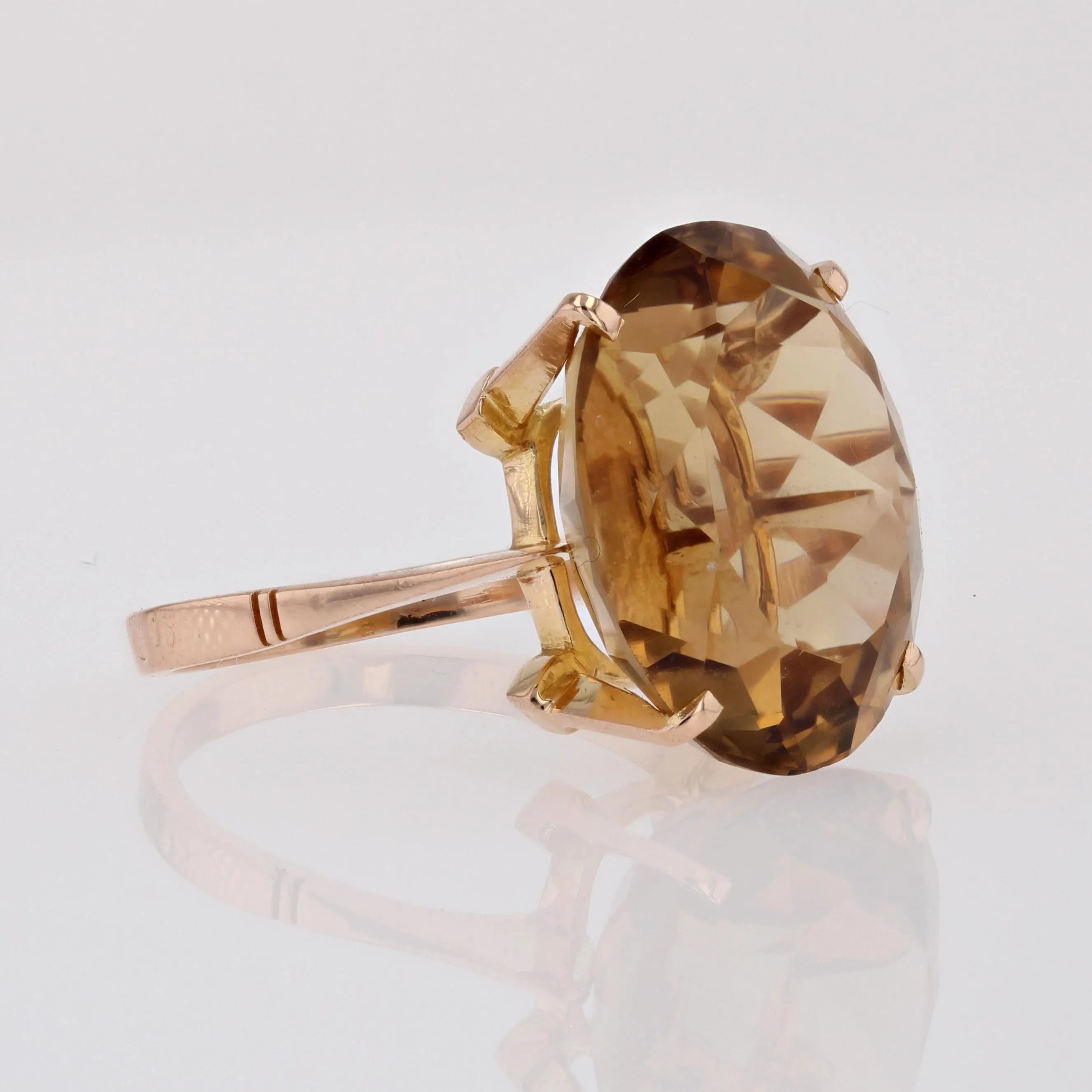 1960s 12 Carats Citrine 18 Karat Yellow Gold Cocktail Ring