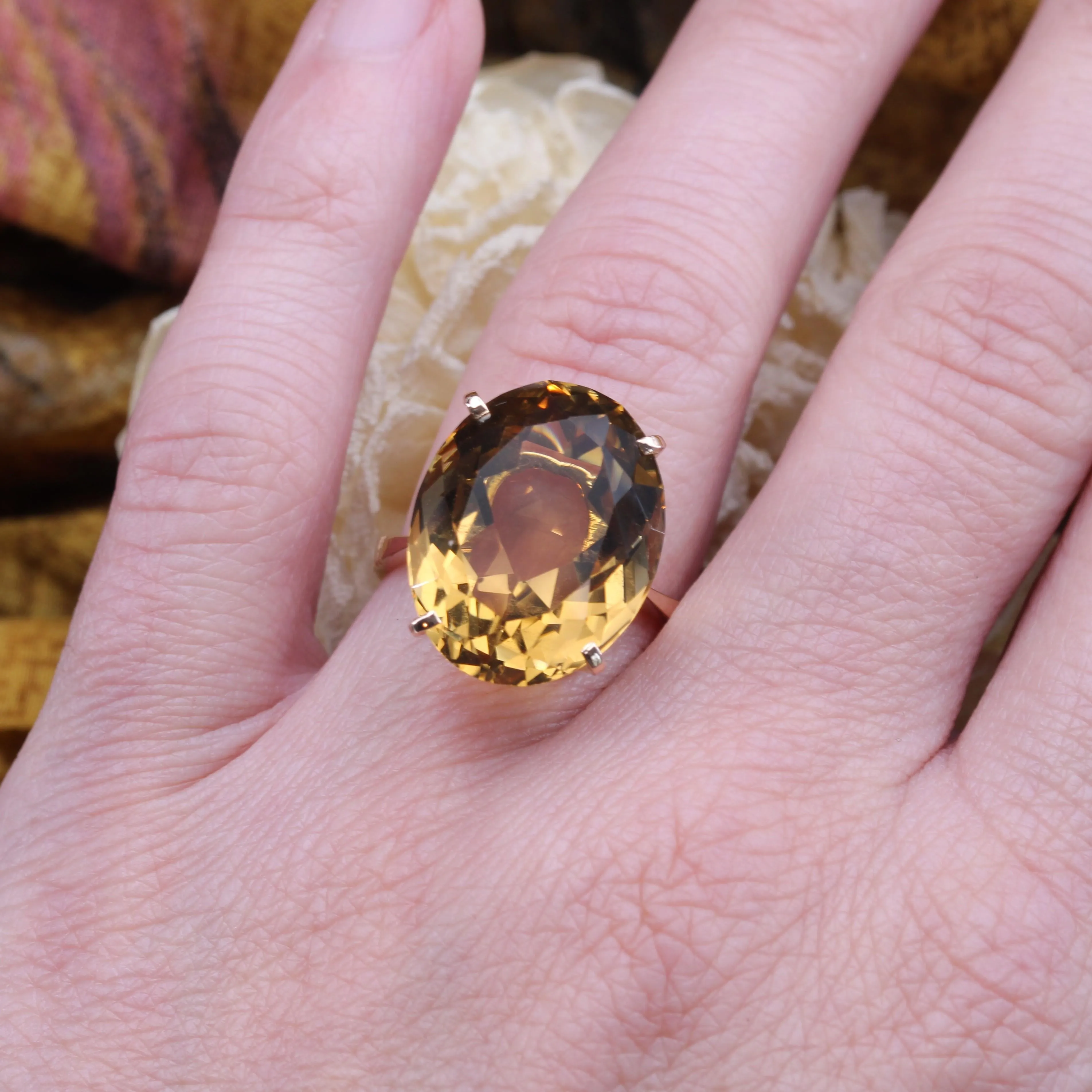 1960s 12 Carats Citrine 18 Karat Yellow Gold Cocktail Ring