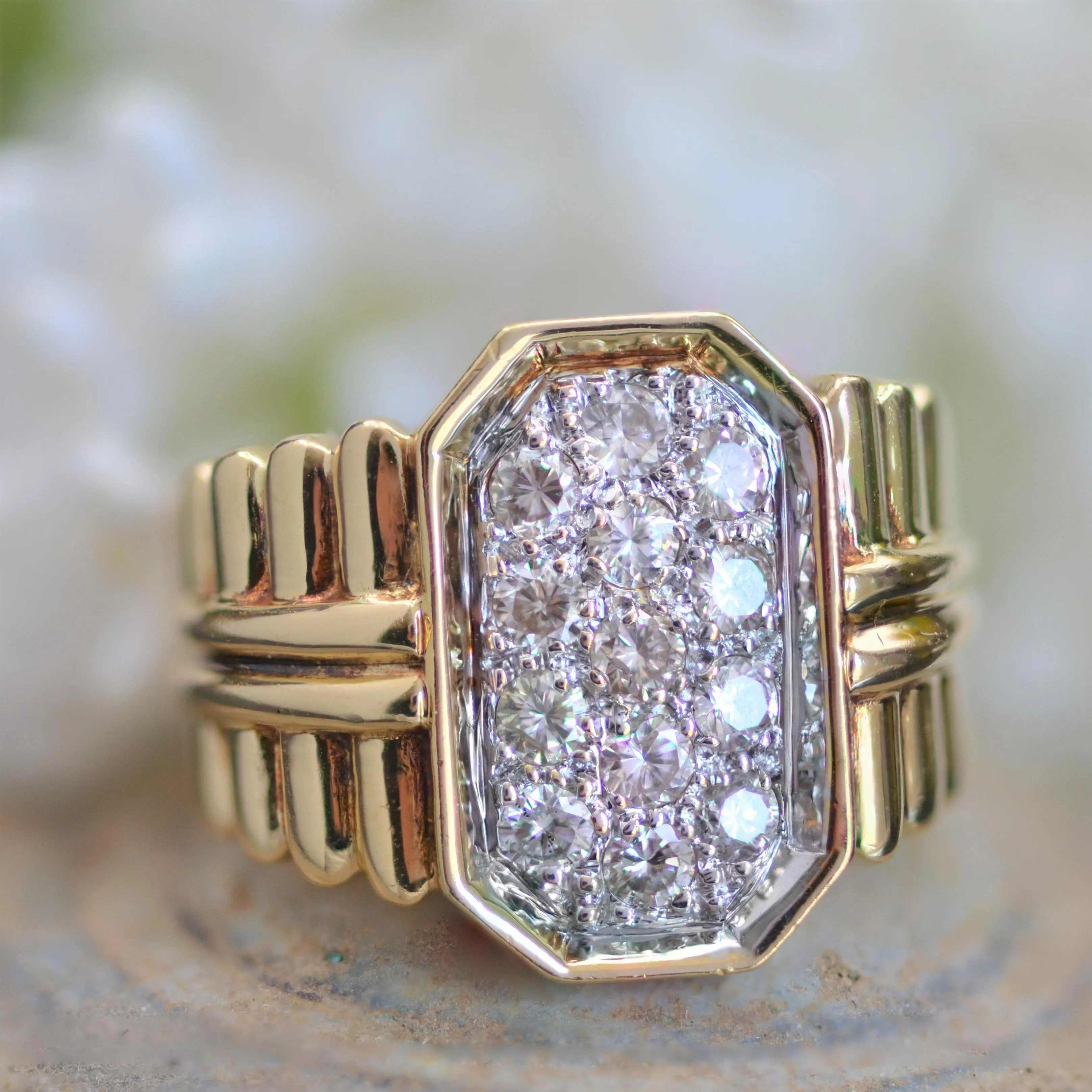 1980s Diamonds 18 Karat Yellow Gold Gadrooned Retro Ring