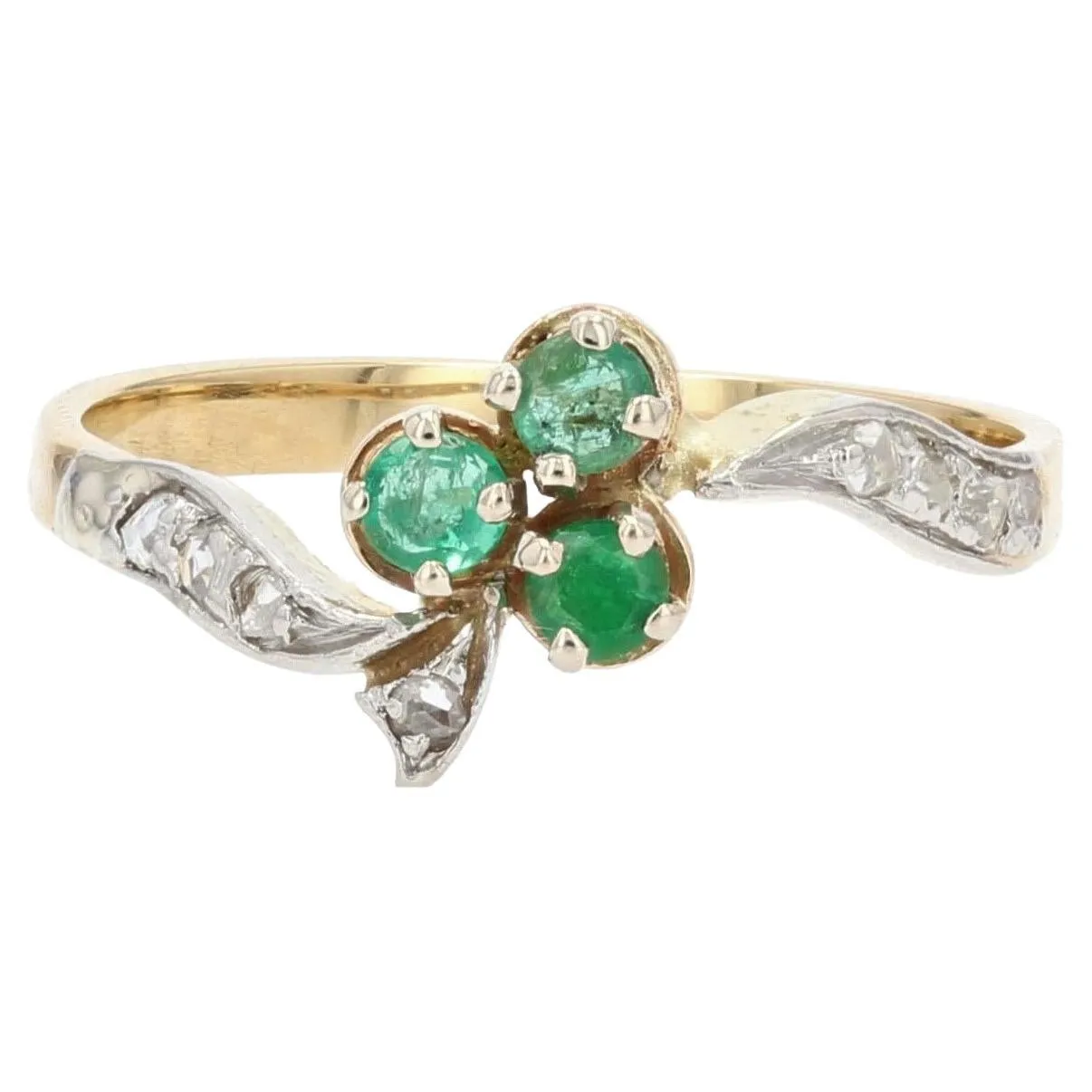 19th Century Emerald Diamonds 18 Karat Yellow Gold Clover Shape Ring