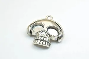 2 PCs Skull Silver Alloy Beads Antique Silver Alloy Metal Bracelets Charm Pendant Size 33x31mm Jump Ring Size 2mm For Jewelry Making