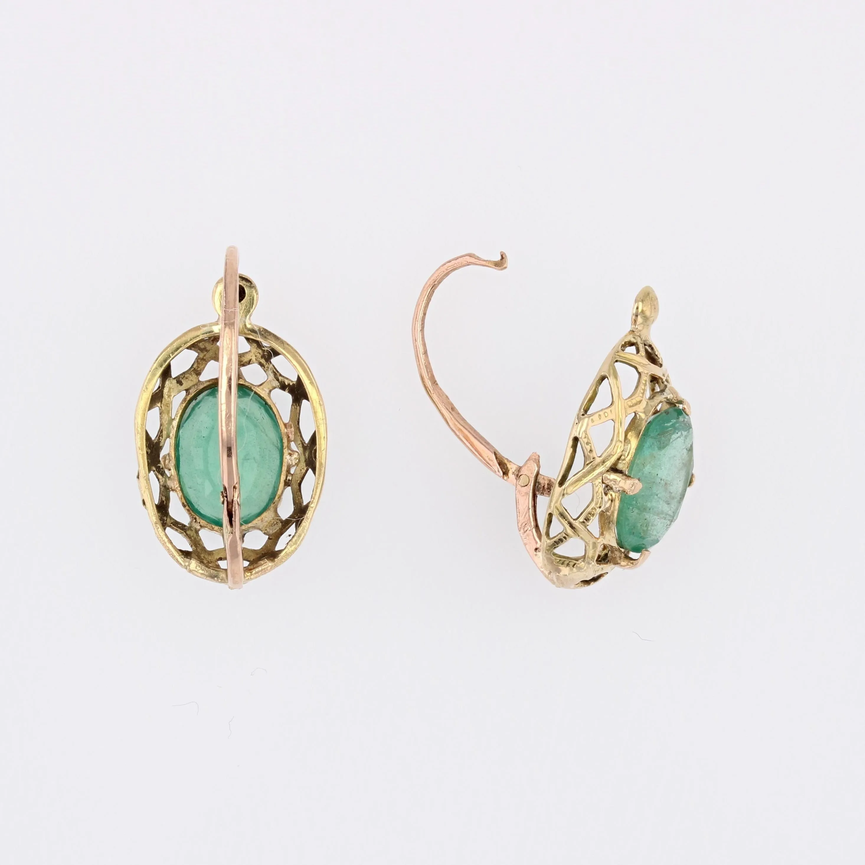 20th Century Emerald 18 Karat Yellow Gold Earrings