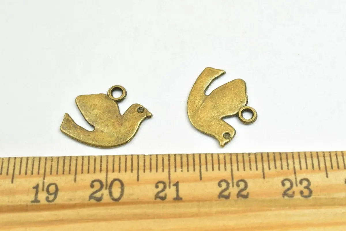 24 PCs Dove Peace Bird Antique Green Charm Beads Alloy Metal Bracelets Pendant Size 12x15.5mm Jump Ring Size 1.5mm For Jewelry Making