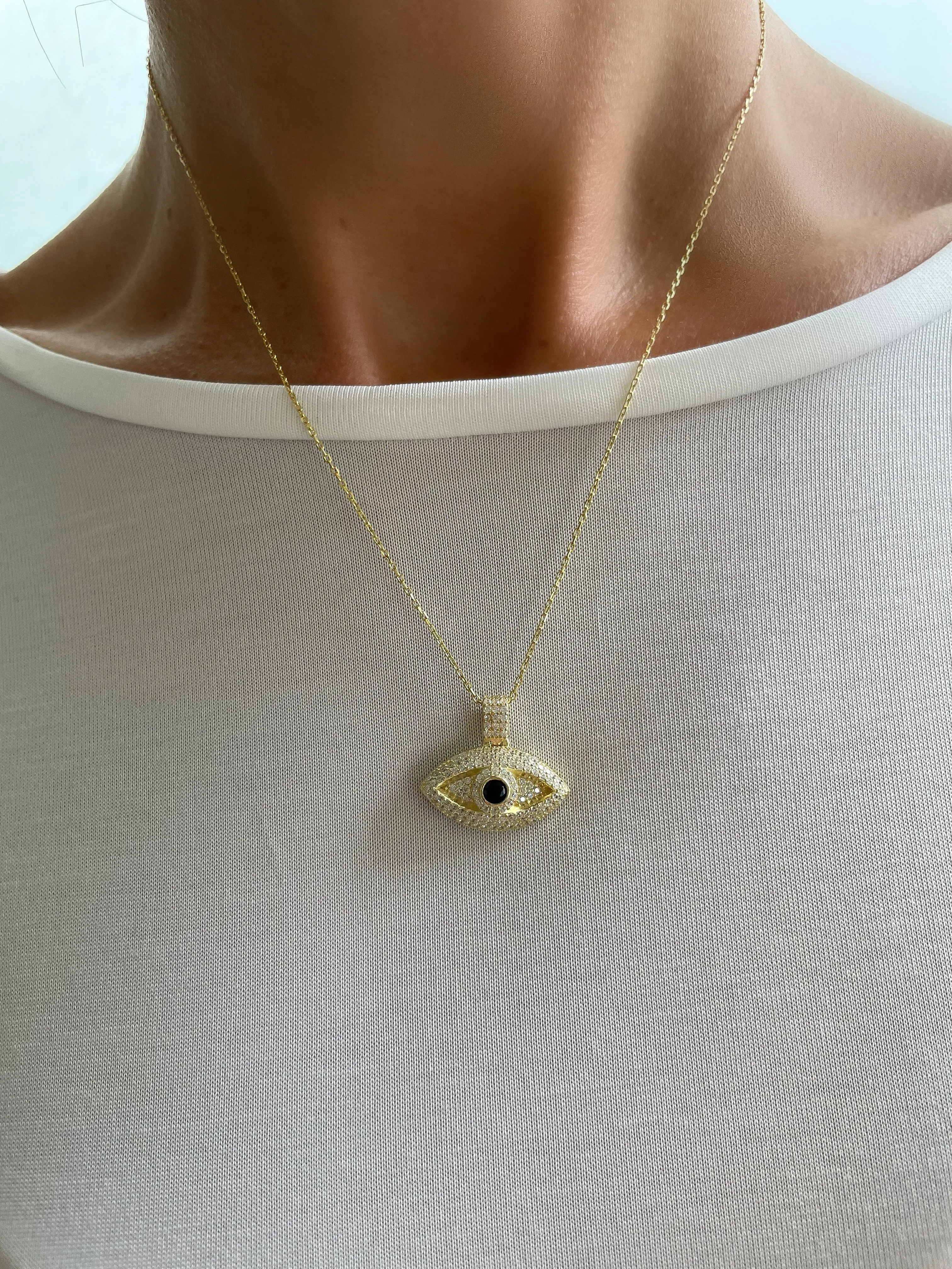 Alina Eye Necklace Gold