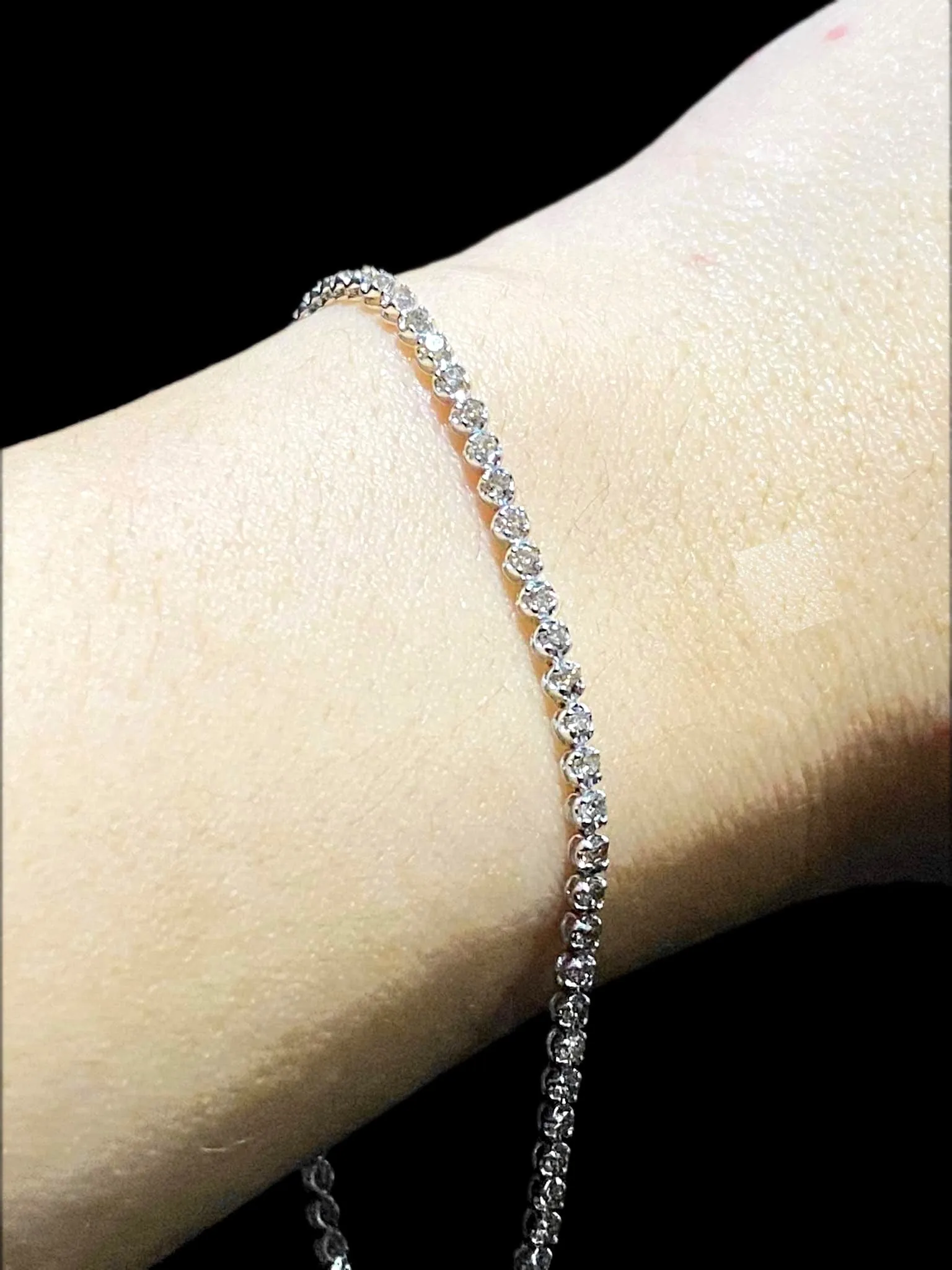 #LVNA2024 | 1.4cts Eternity Tennis Diamond Bracelet 18kt