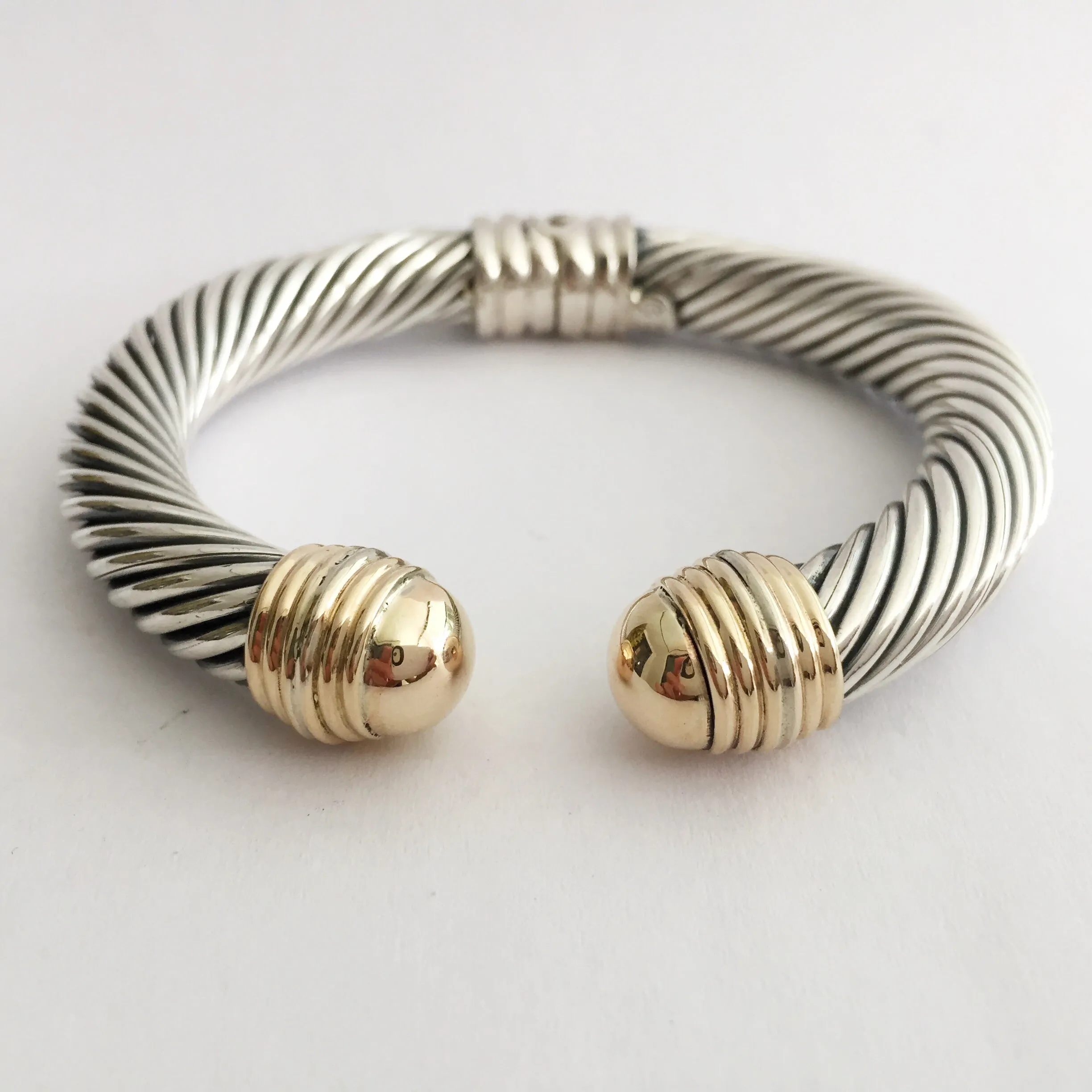 Silver Twist Bangle